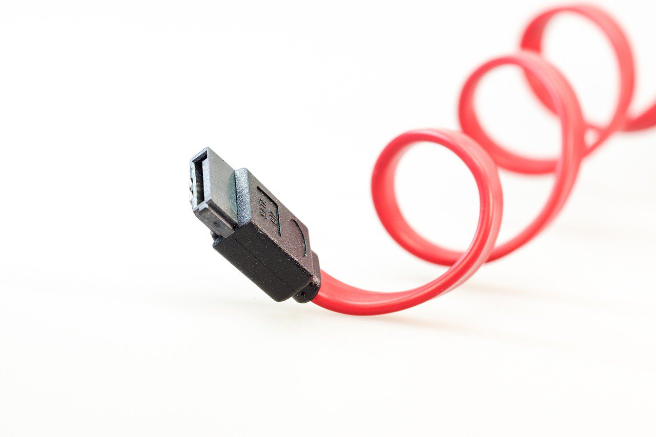 The connector for this cable was insert injection molded (via tapm )