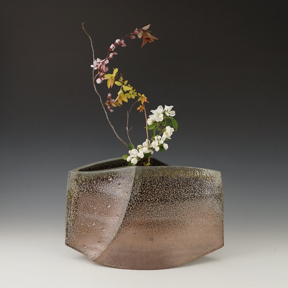 Ikebana vase Chris Ceramics