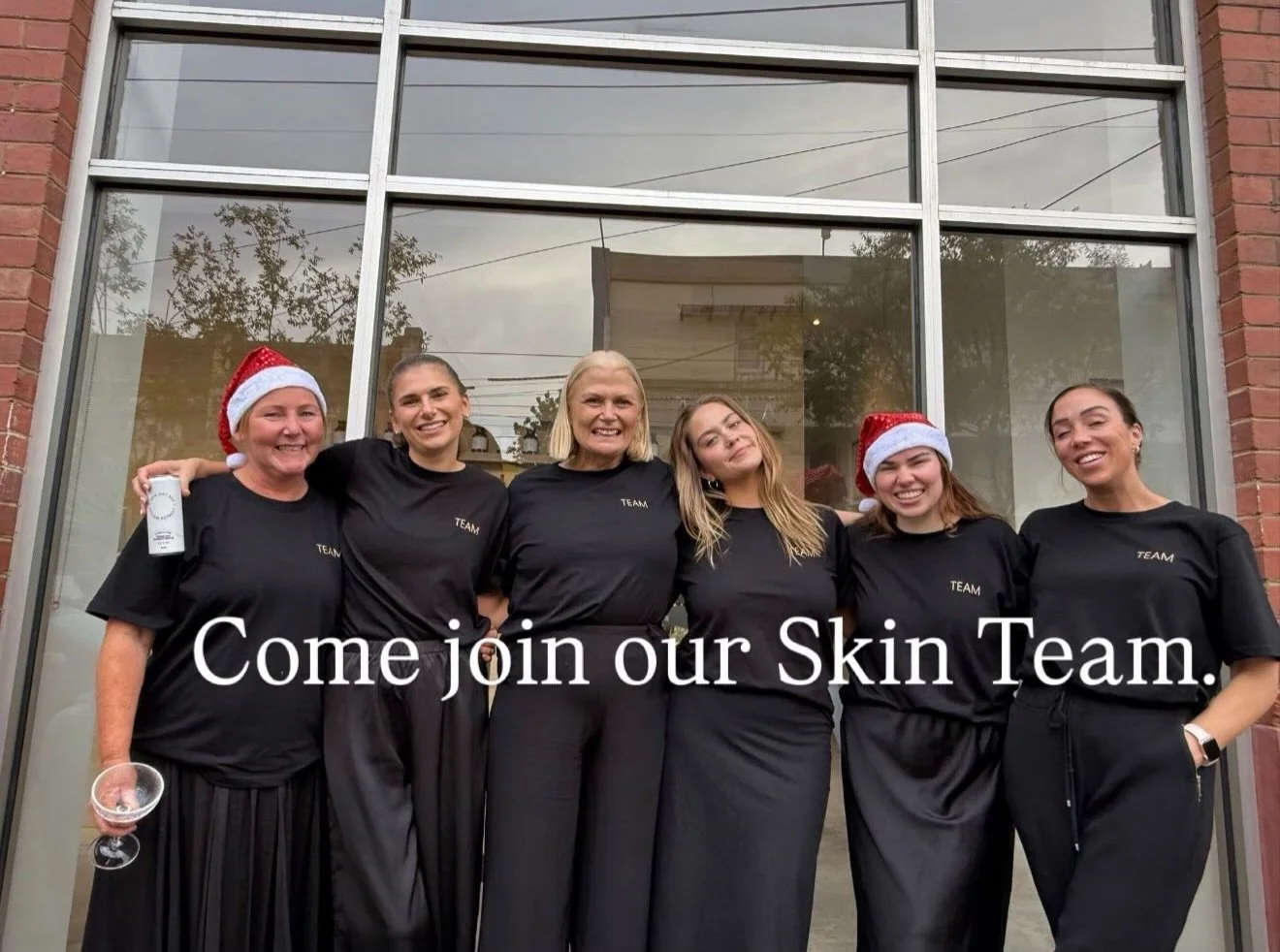 We are looking to expand our Team with a Full Time Therapist. If you are interested, please email pauline@skindayspa.com.au