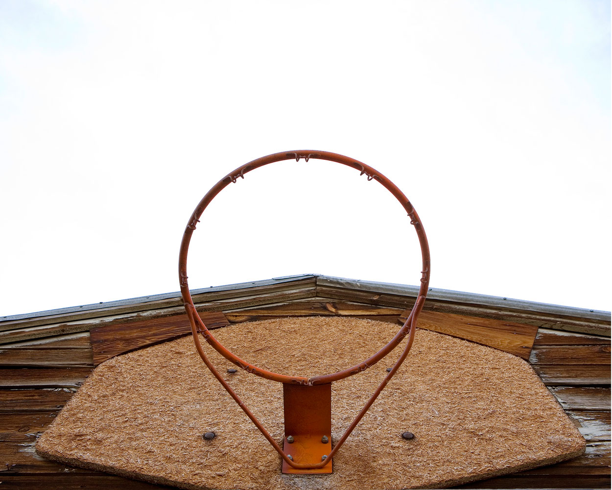  Title: 5100A-19617 (basketball hoop), Archival pigment print, 20x16", 2008 