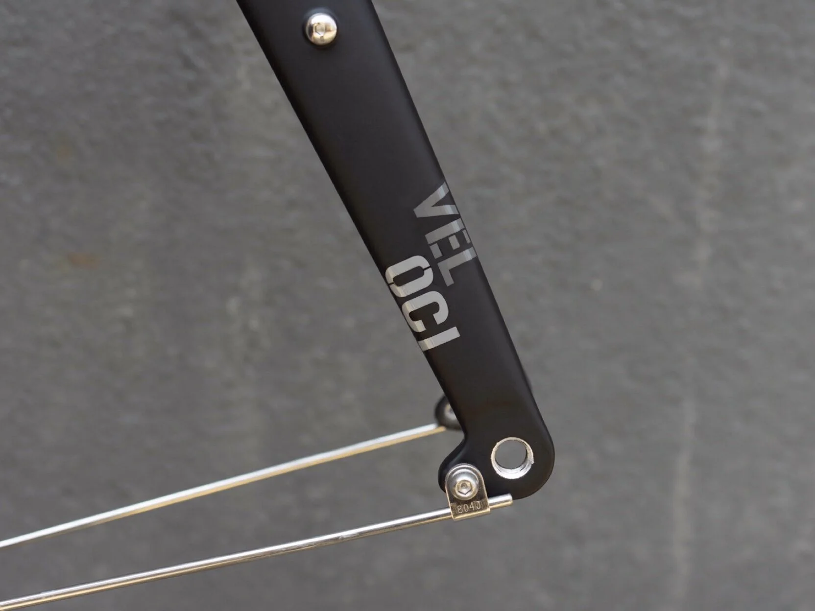 veloci no.11 carbon fork.JPG