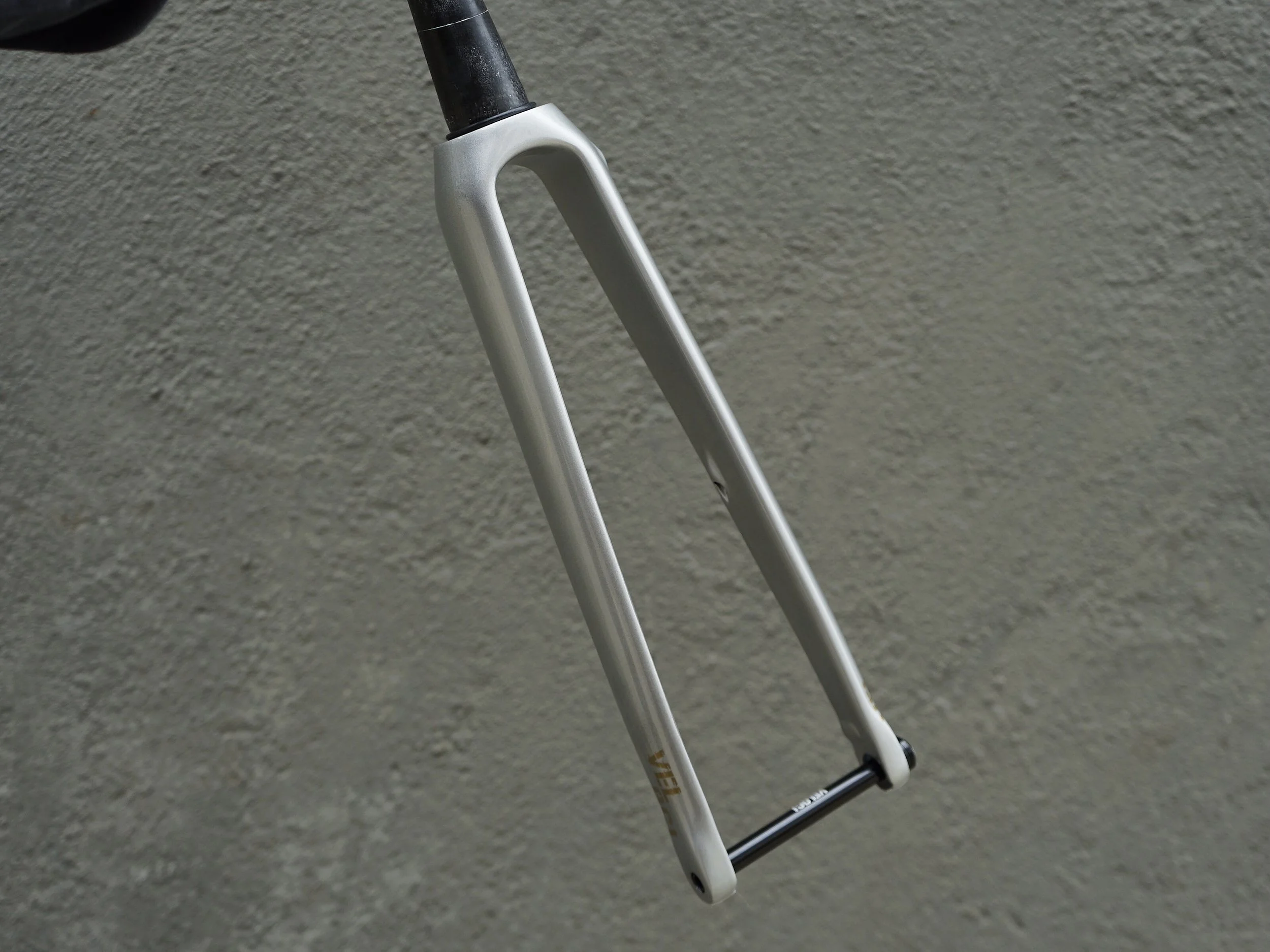 veloci og disc steel road frame bike.JPG