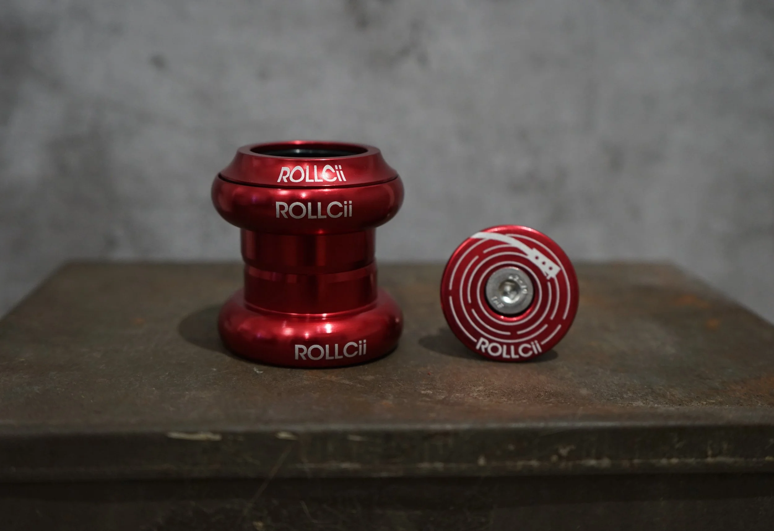 rollcii ec34 headset rich red.jpg