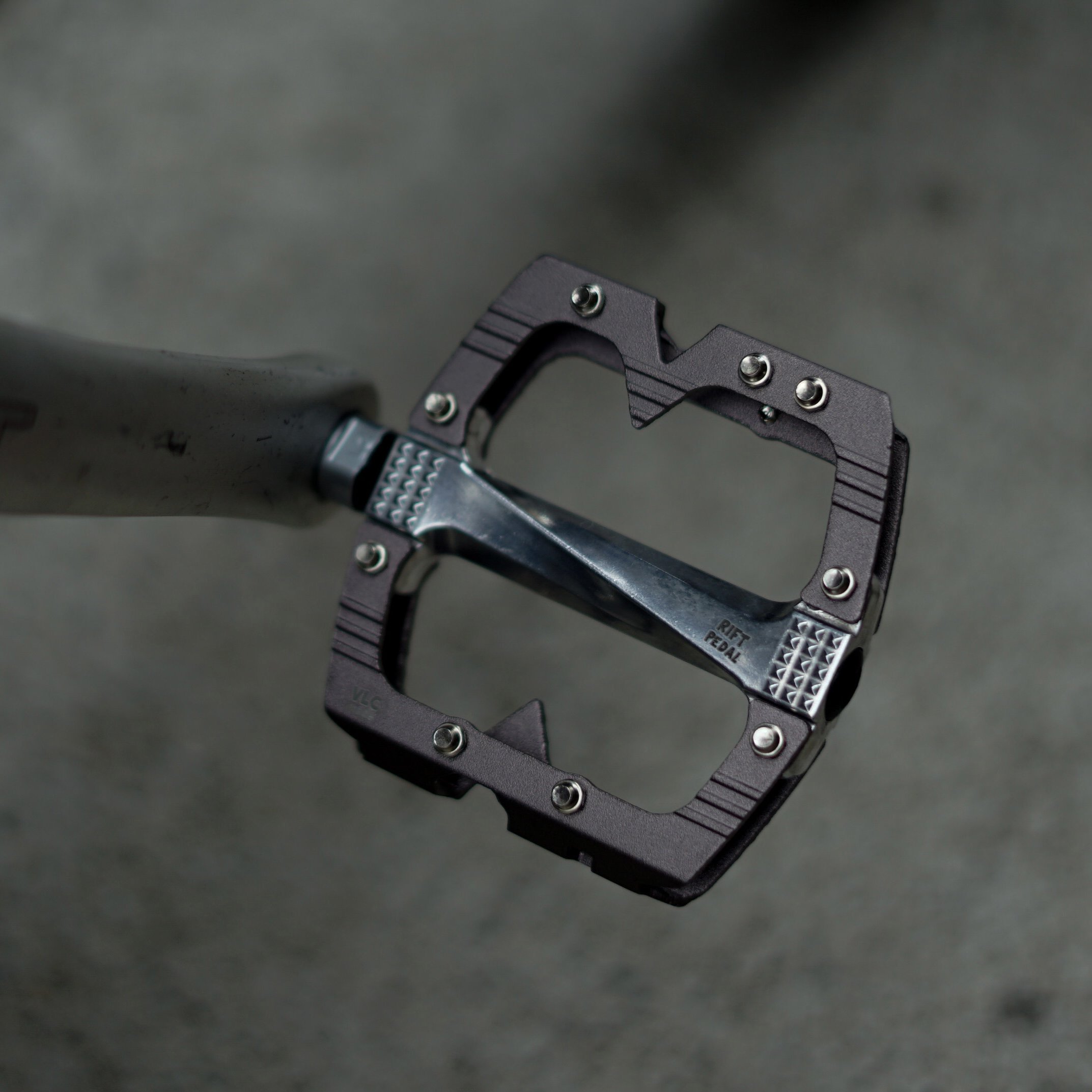 vlcmade rift pedal.jpg
