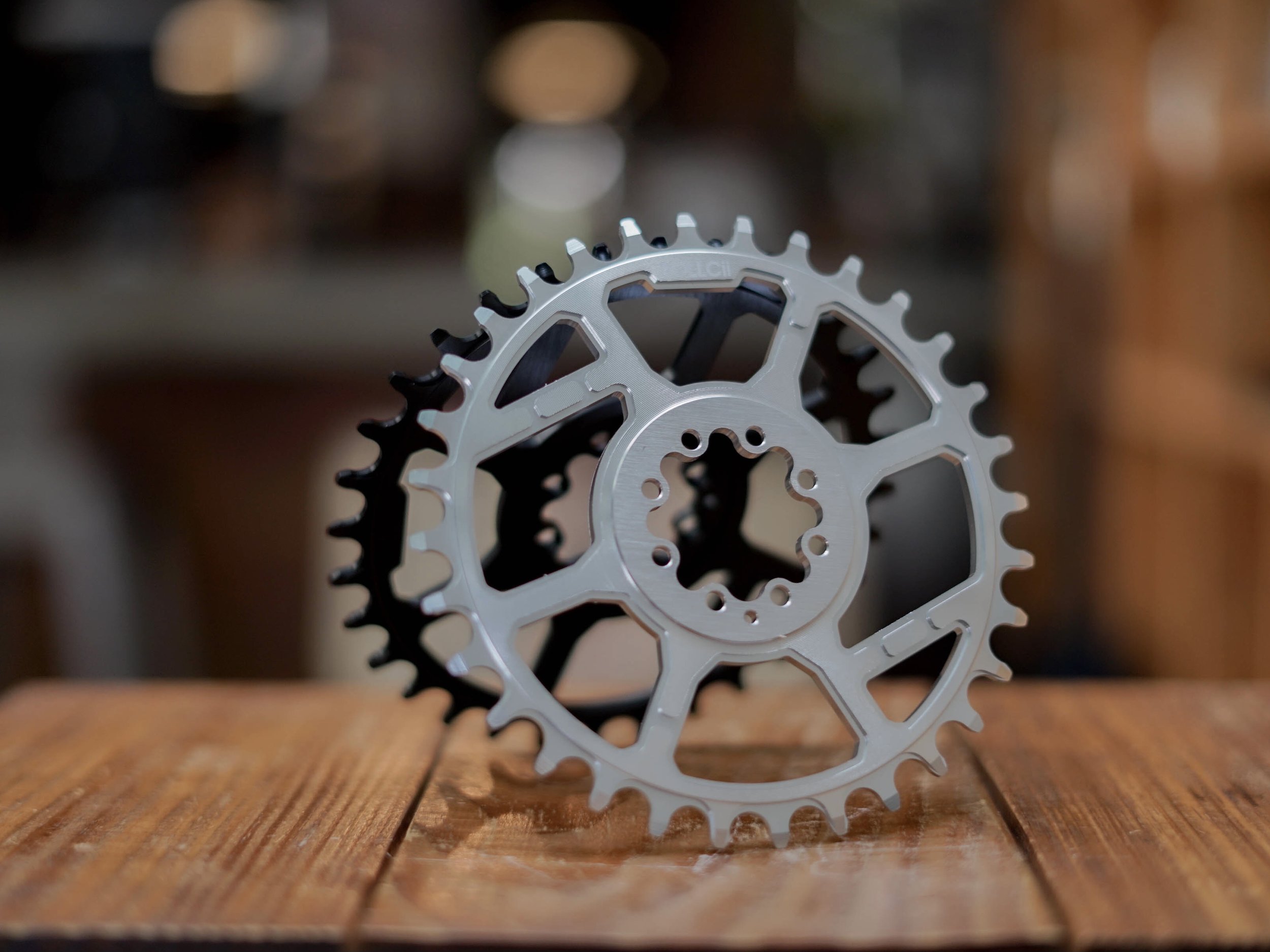 rollcii sram dm-8 direct mount narrow wide chainring 32t silver.jpg
