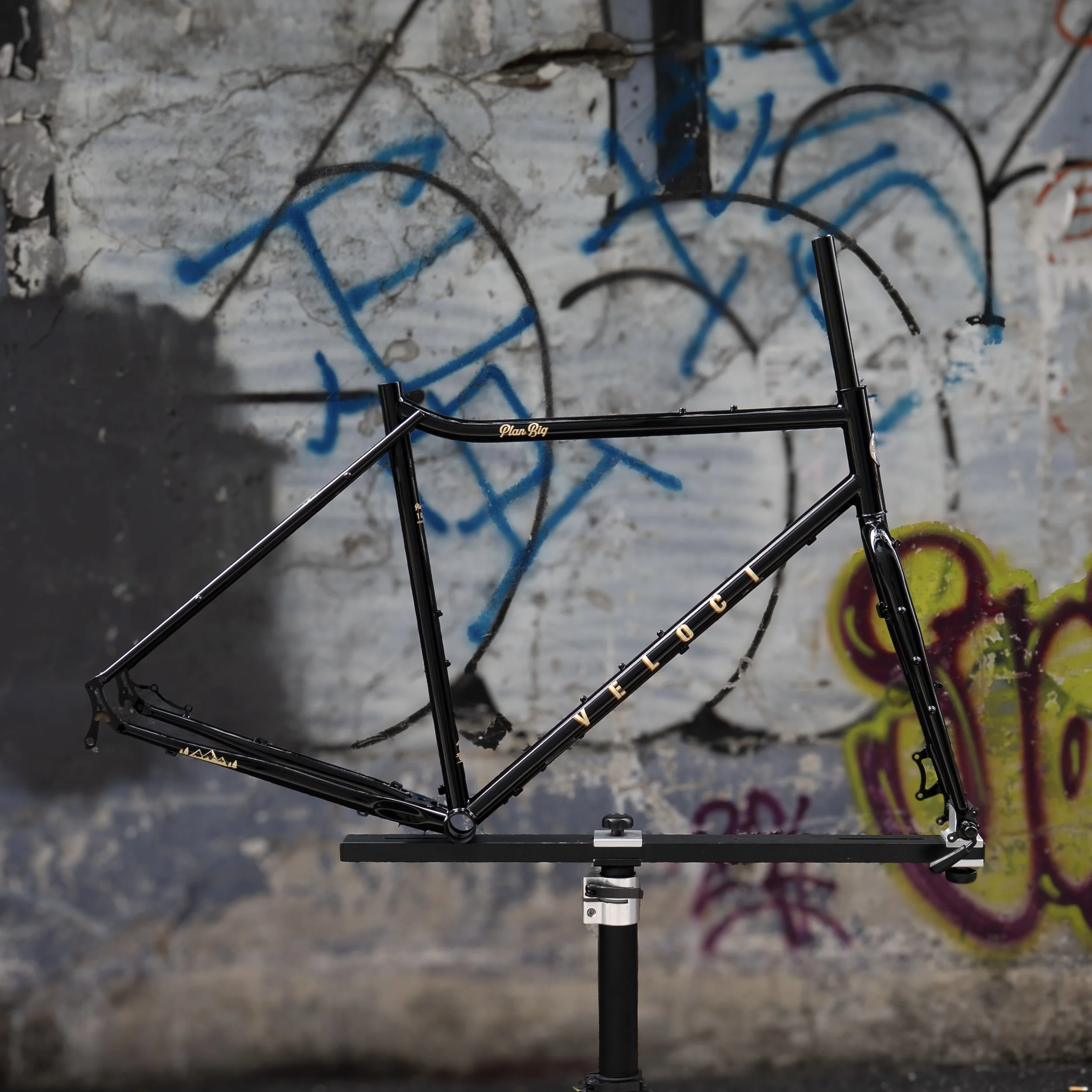 veloci-plan-big-v3-gloss-black-steel-frame-set-1.jpg