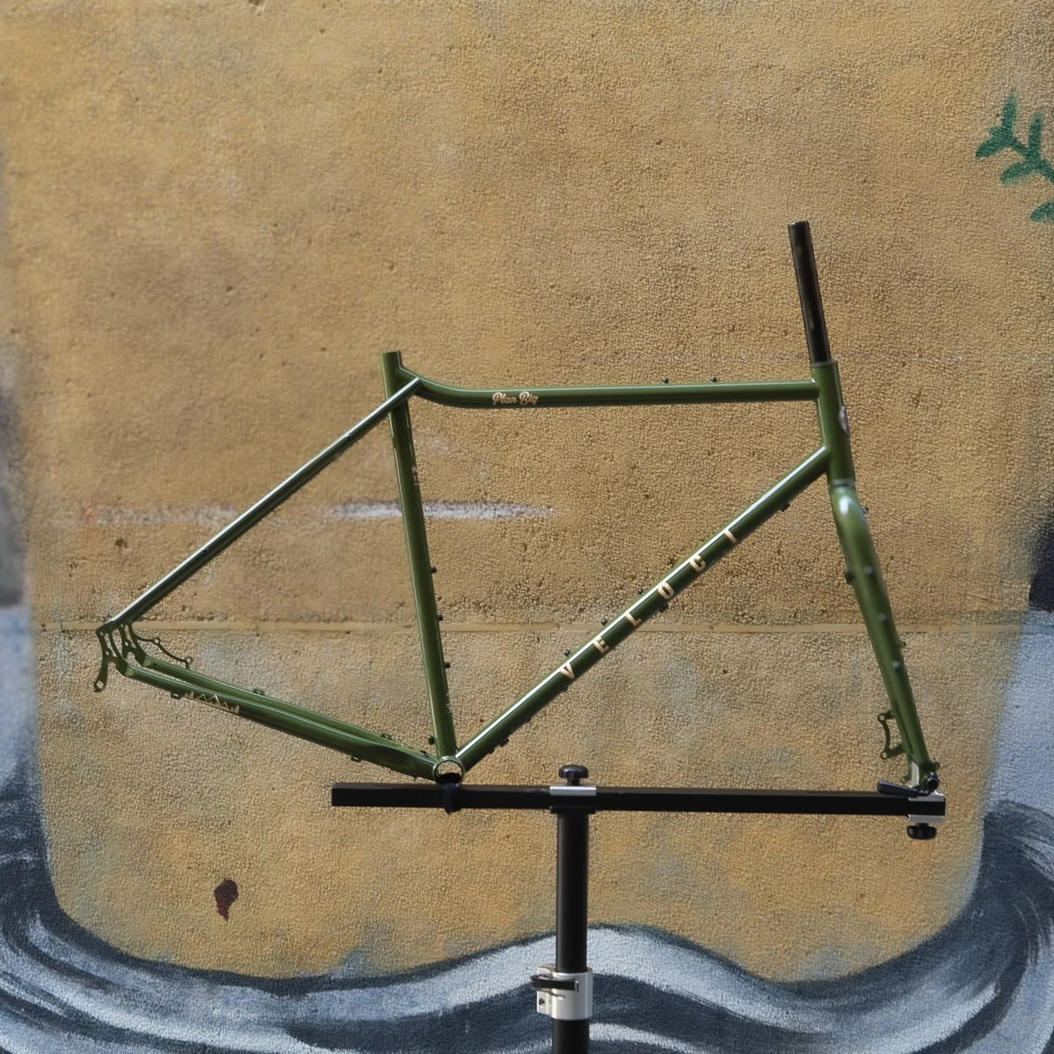 veloci-plan-big-v3-olive-green-steel-frame-set-1.jpg
