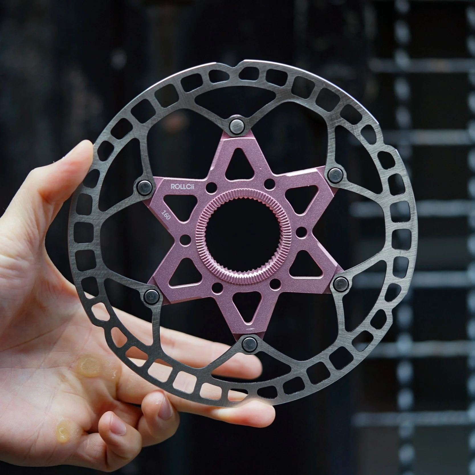 rollcii floating rotor center lock flamingo pink.jpg