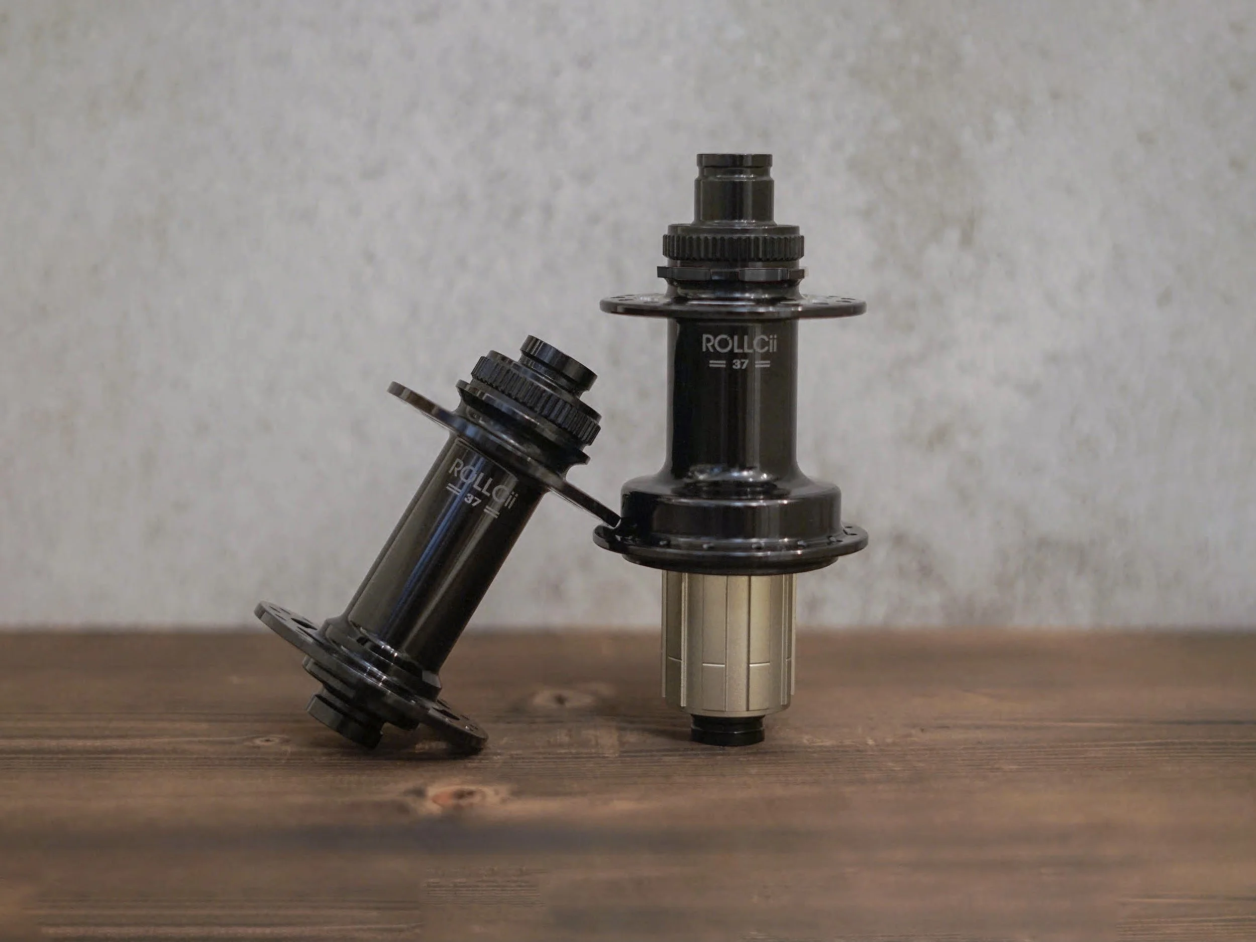 rollcii rc37db boost center lock hubs.jpg