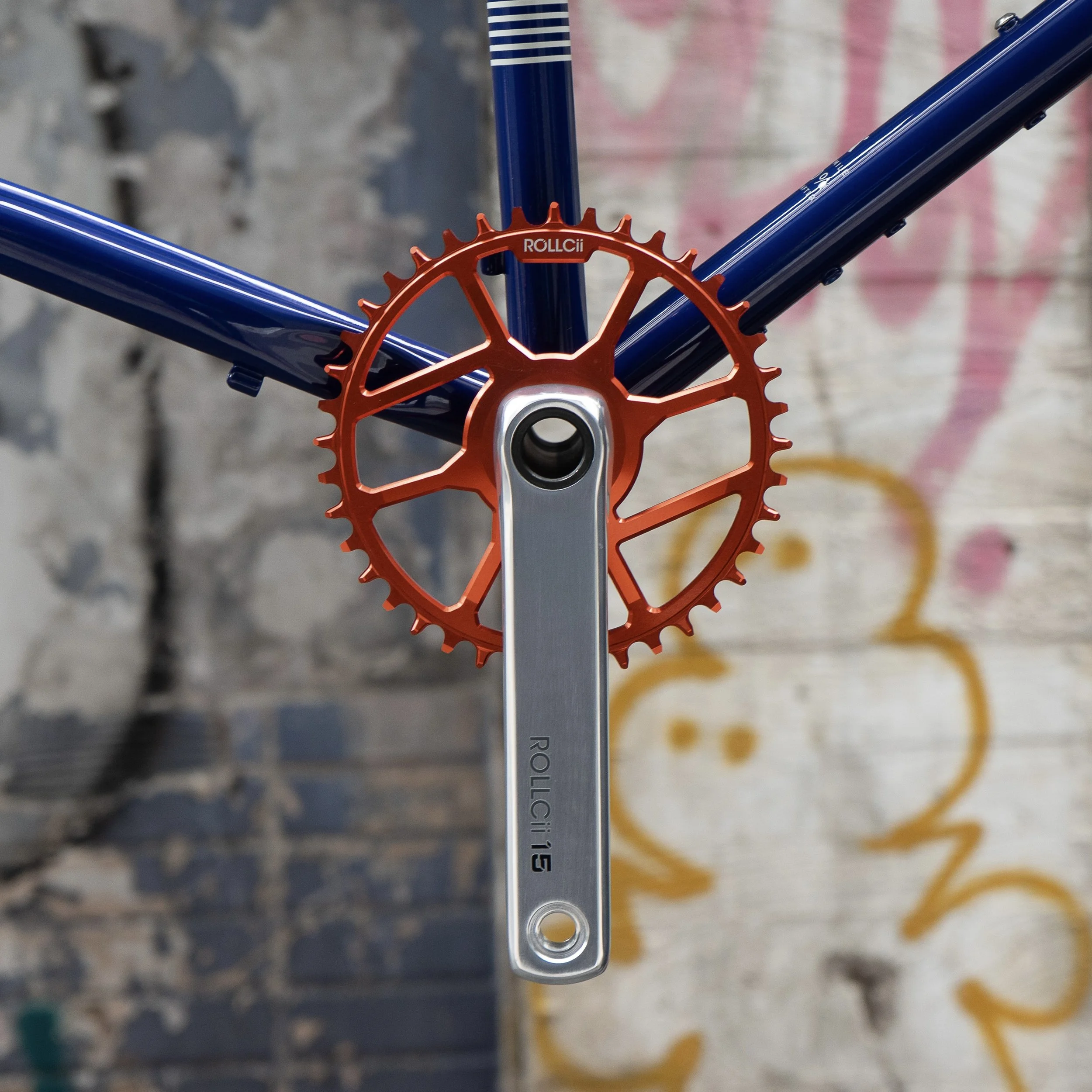 rollcii-dm8-chainring-offset-6mm-tangerine-fire.jpg