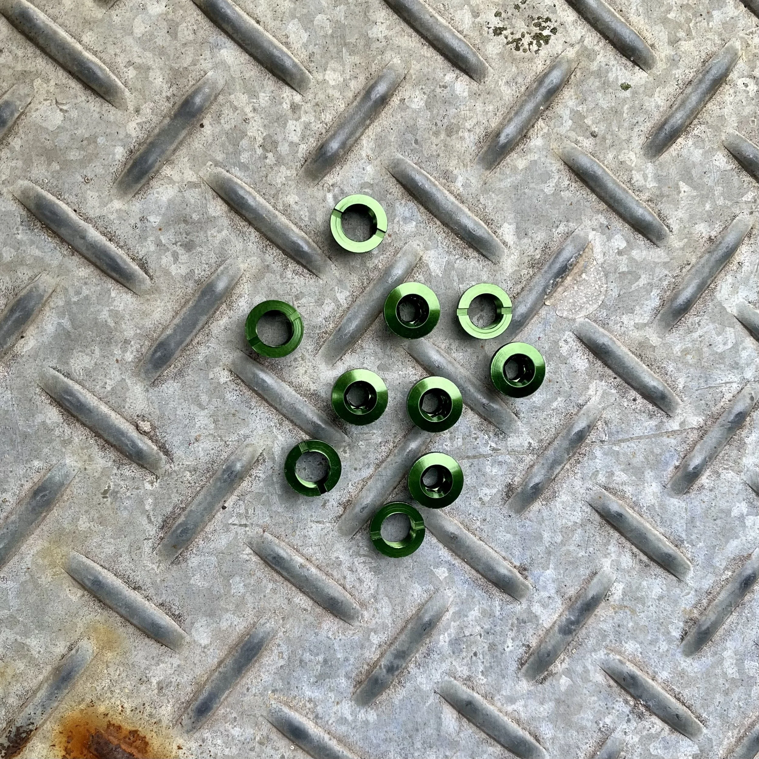 aluminum chainring bolts brazil green.jpeg