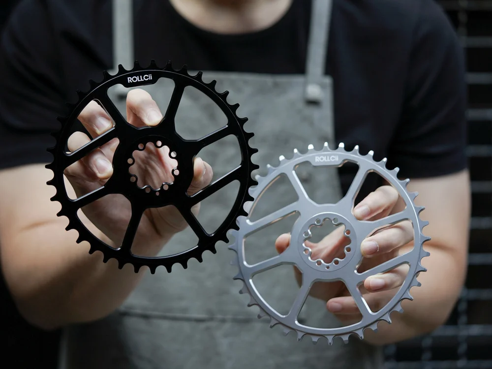 ROLLCii 1X DIRECT MOUNT GRAVEL CHAINRING SRAM 8-BOLT, 6MM OFFSET)