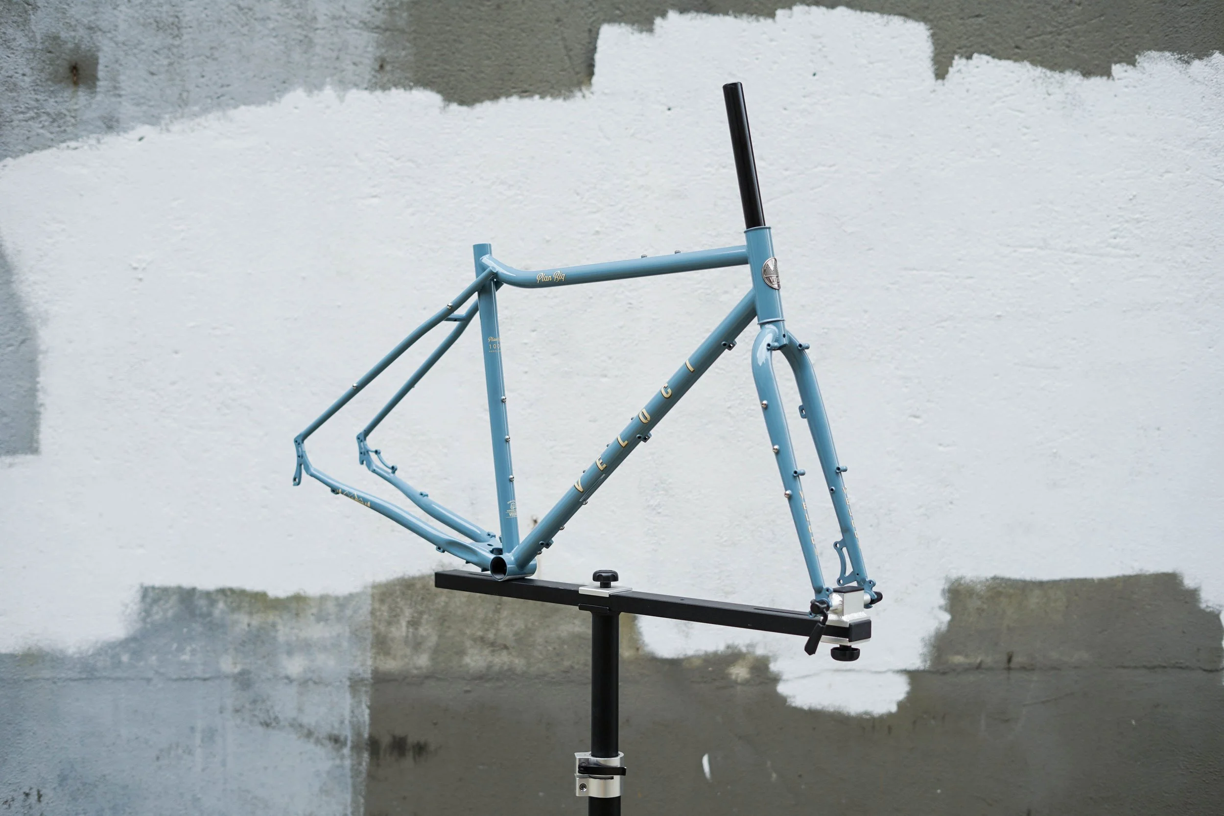 plan big V.3 washed denim blue steel frame set 1.JPG