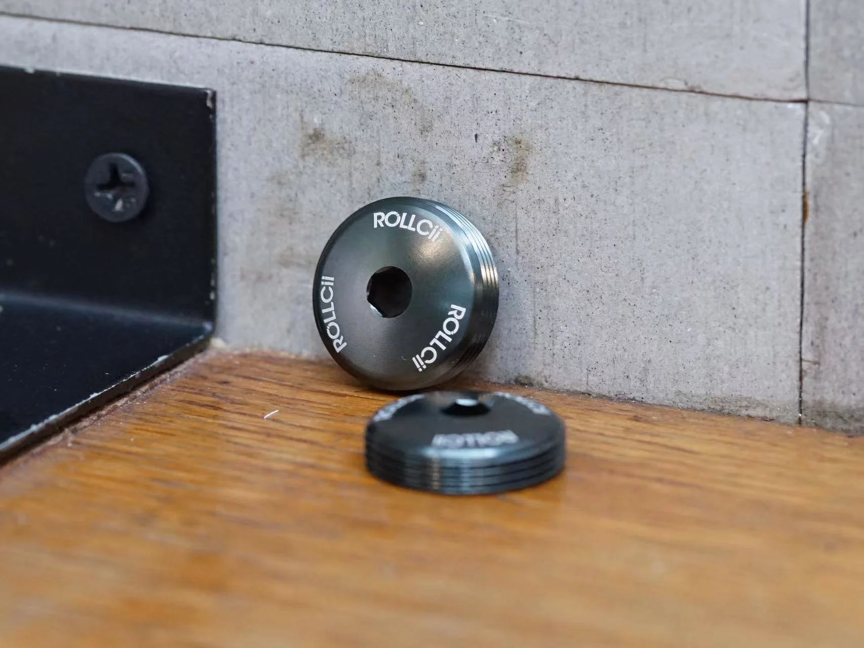 rollcii alloy crank cap tech gray.jpg