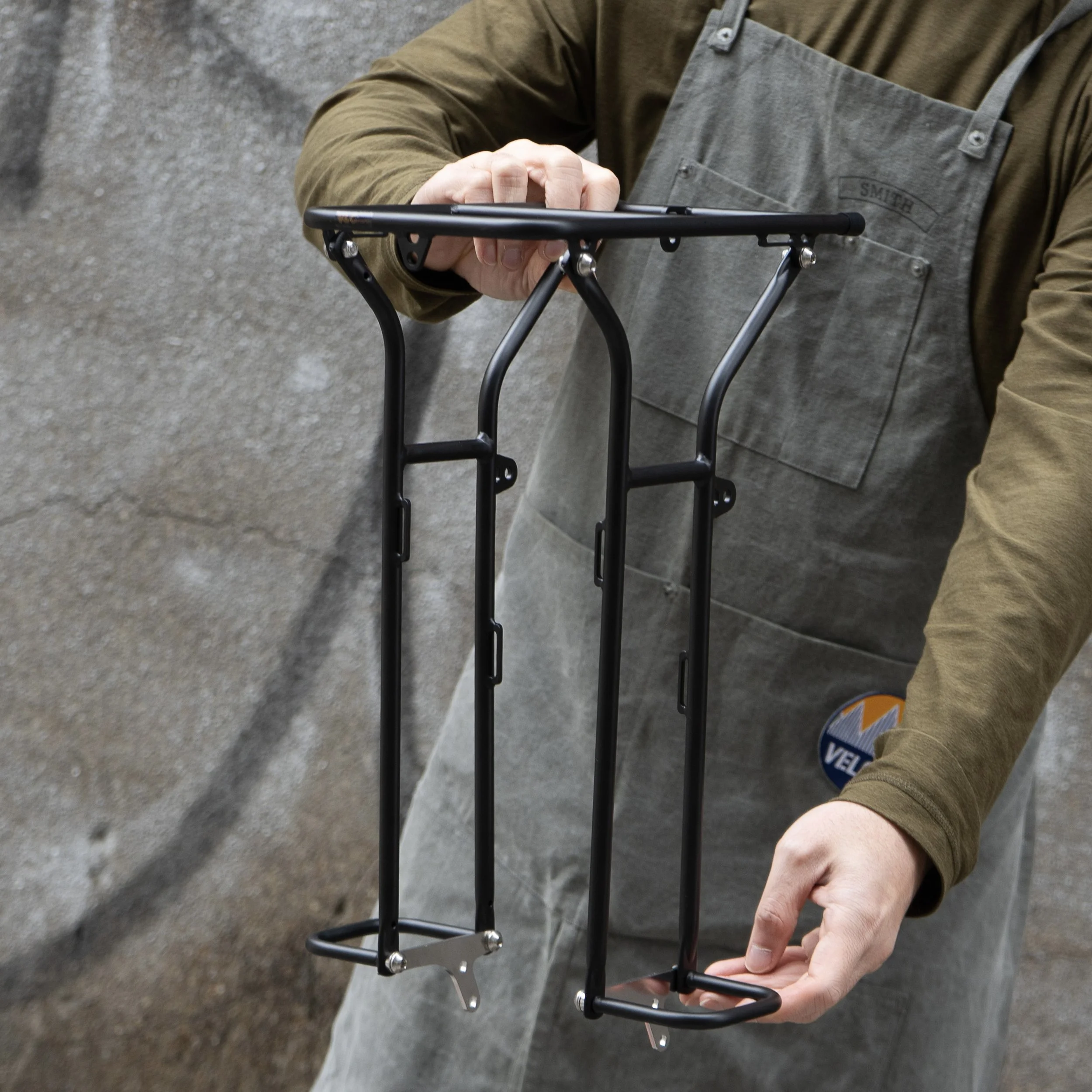 vlcmade cage wednesday front chromoly steel rack 4.jpg