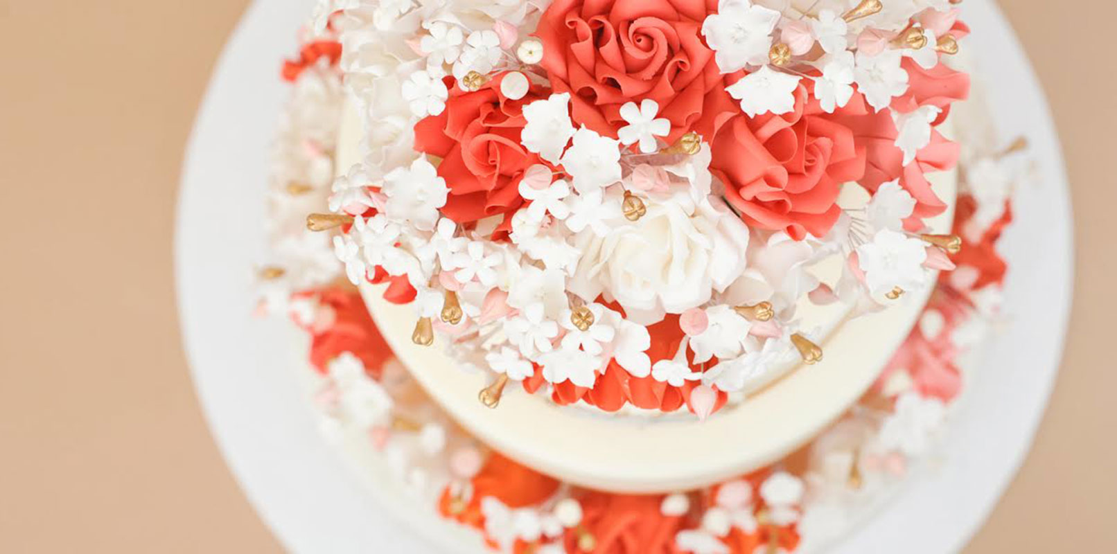 VIEW OUR WEDDING CAKE SELECTIONS