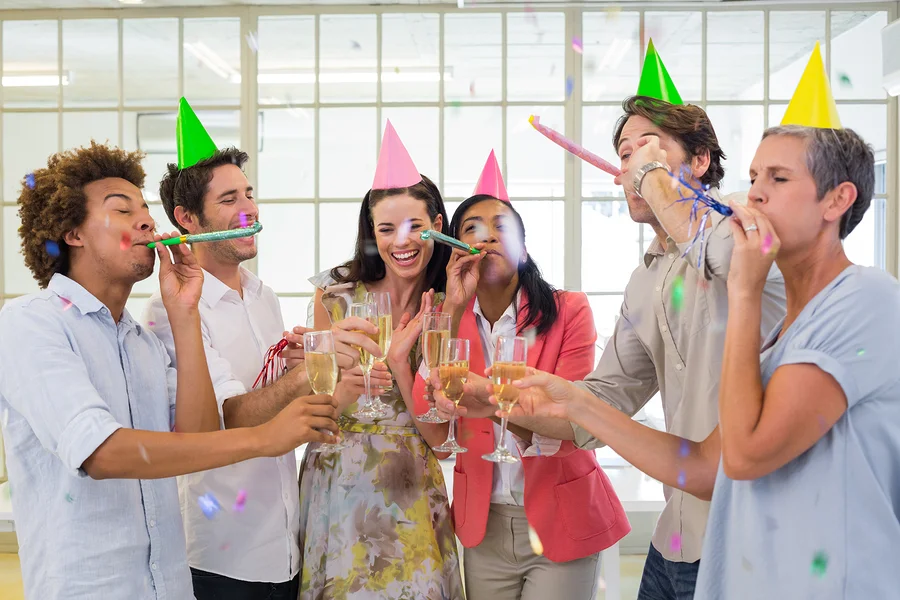 5 Ways to Celebrate Company Achievements with Staff