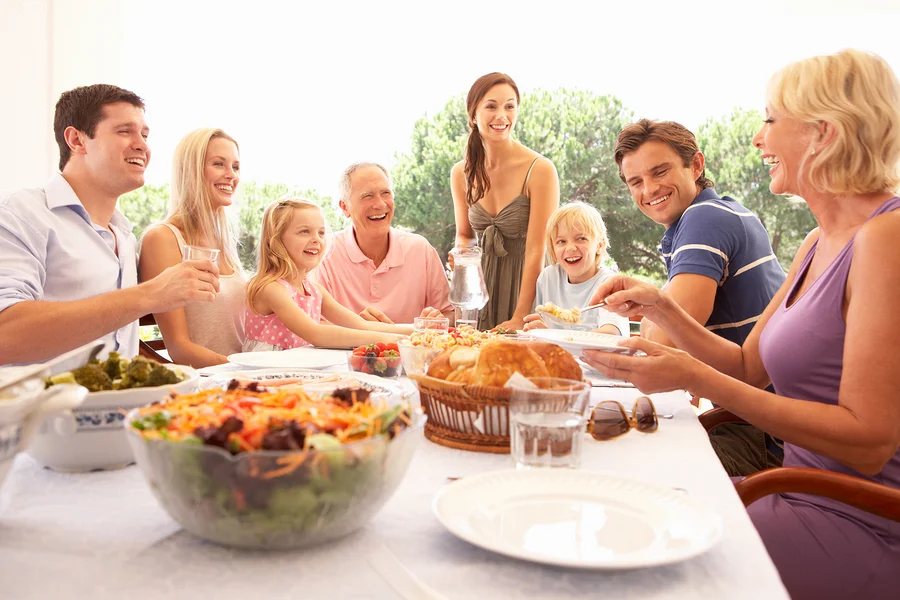 A First-timer’s Guide to Hosting a Family Reunion