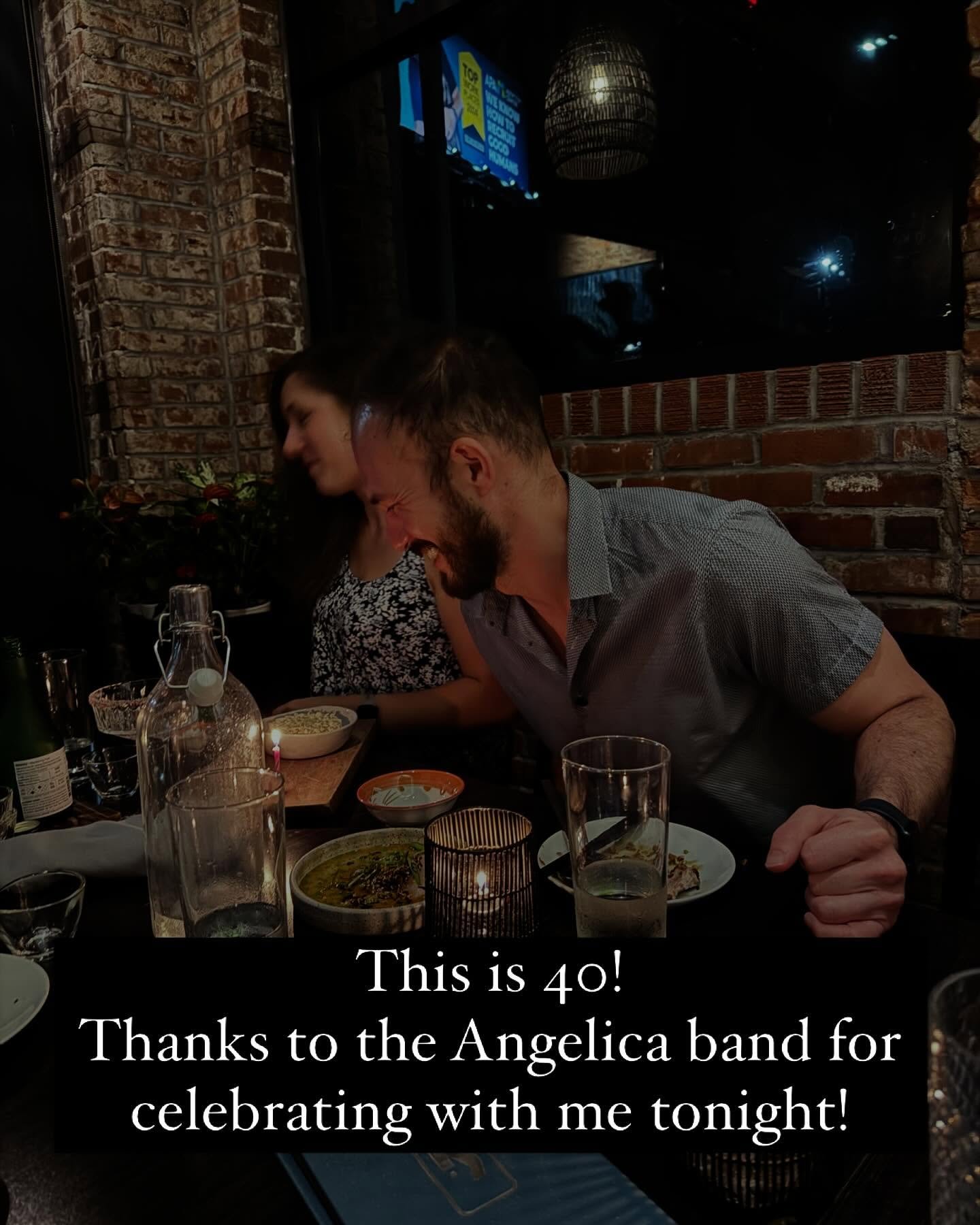 This is 40! Thanks to the @angelicahamband for celebrating with me tonight!