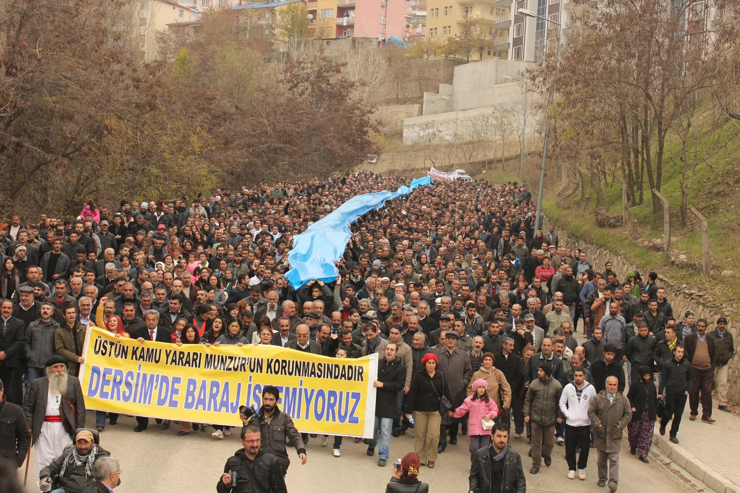 A protest in October, 2009, against the Uzunçayır Dam. Photo By Akın Gedik. 