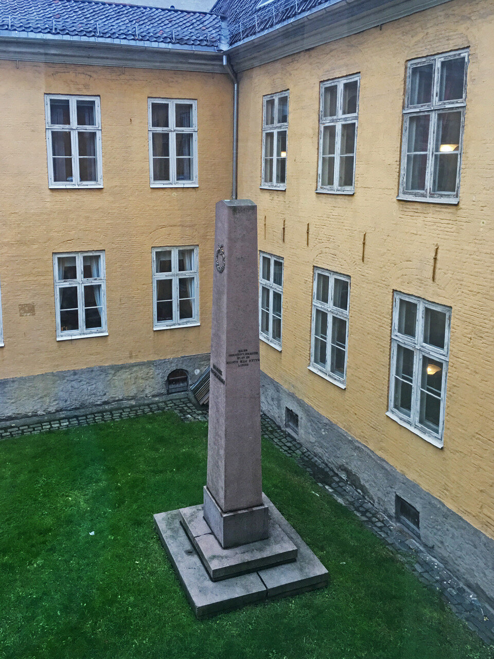 Obelisk Hegermann.jpeg