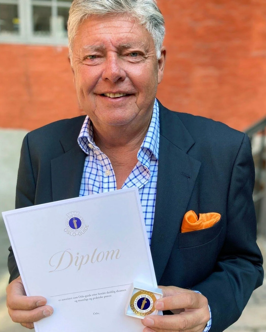 👉 Oslo trenger flere guider! 🙋📸

Oslo Guidekurs har i disse dager &aring;pnet for p&aring;meldingen til kurset 2022/23, som ender med eksamen og sertifisering v&aring;ren 2023. Det er et skrikende behov for flere sertifiserte Oslo-guider, kan gene