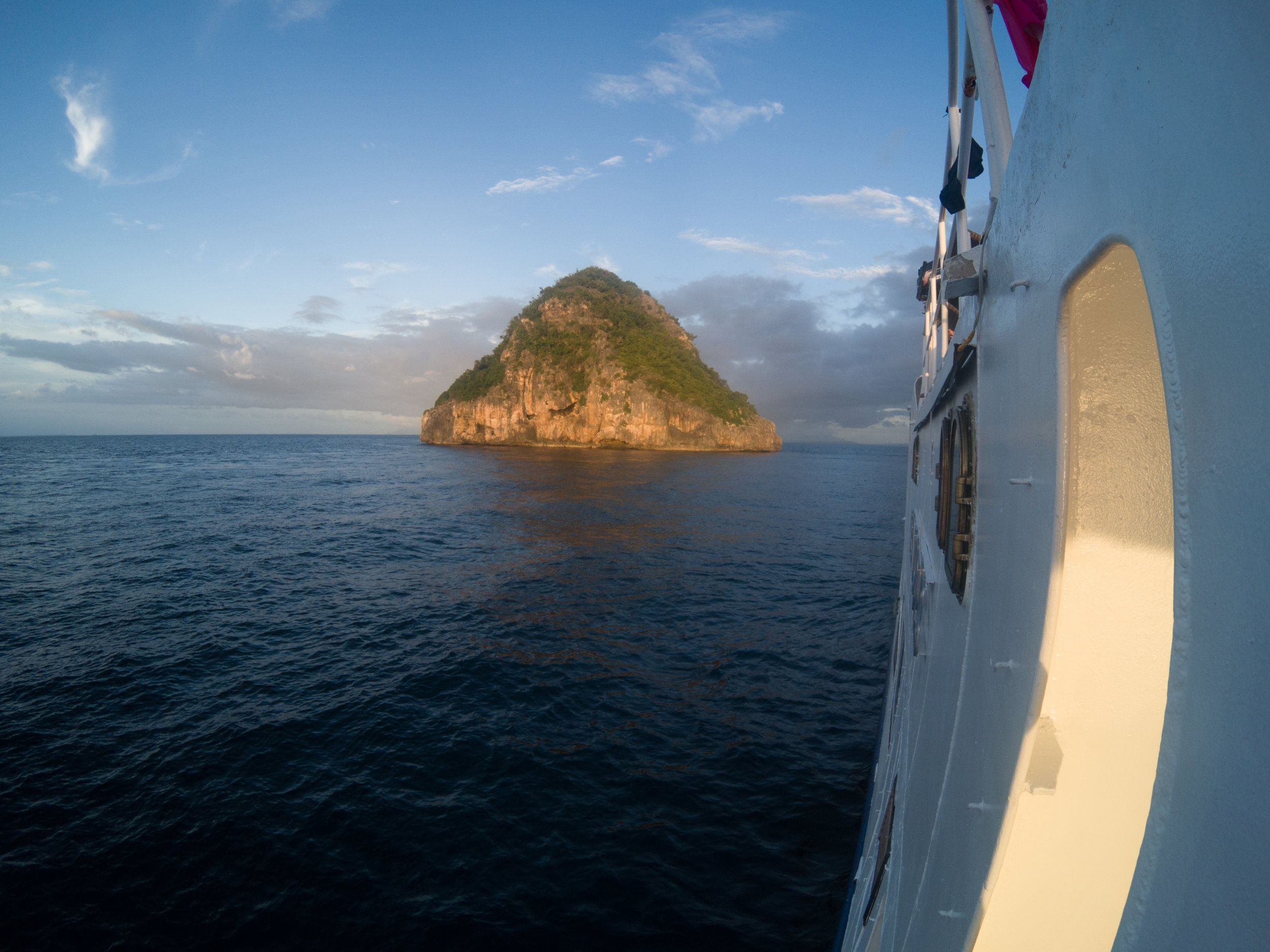Approaching Gato Island at dawn.