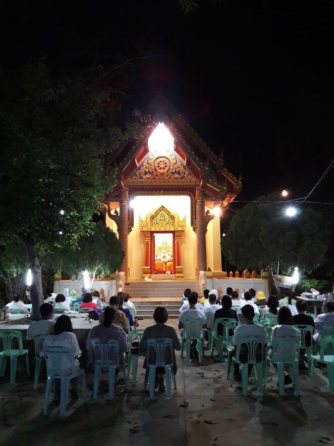Meditation at the Khao Tao temple