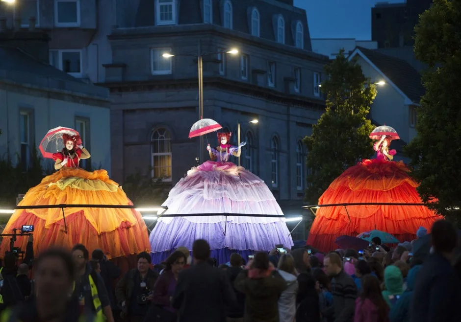 divas-galway-international-arts-festival_940_658_90.jpg
