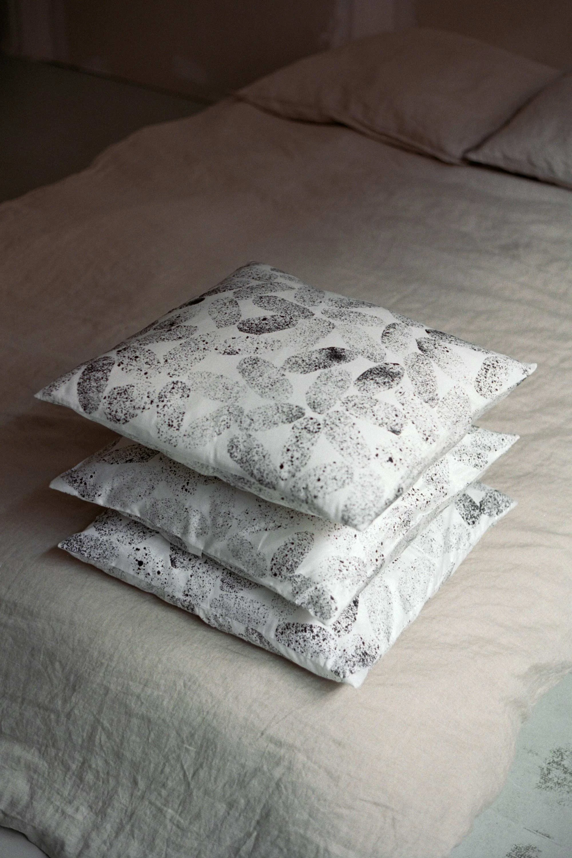 Pillow White