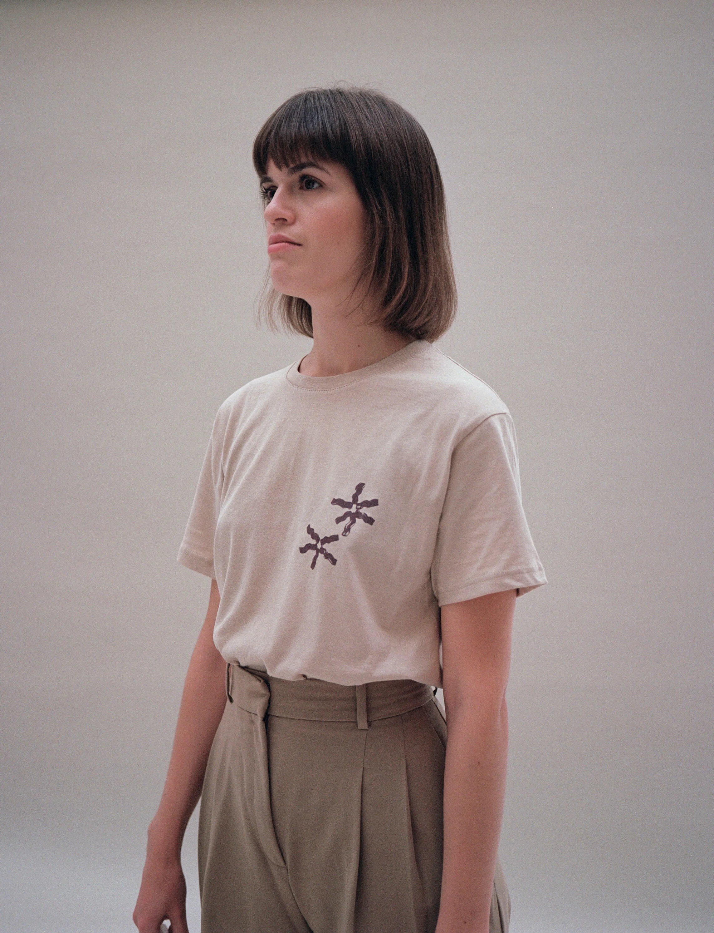 Las Labores Beige T-Shirt