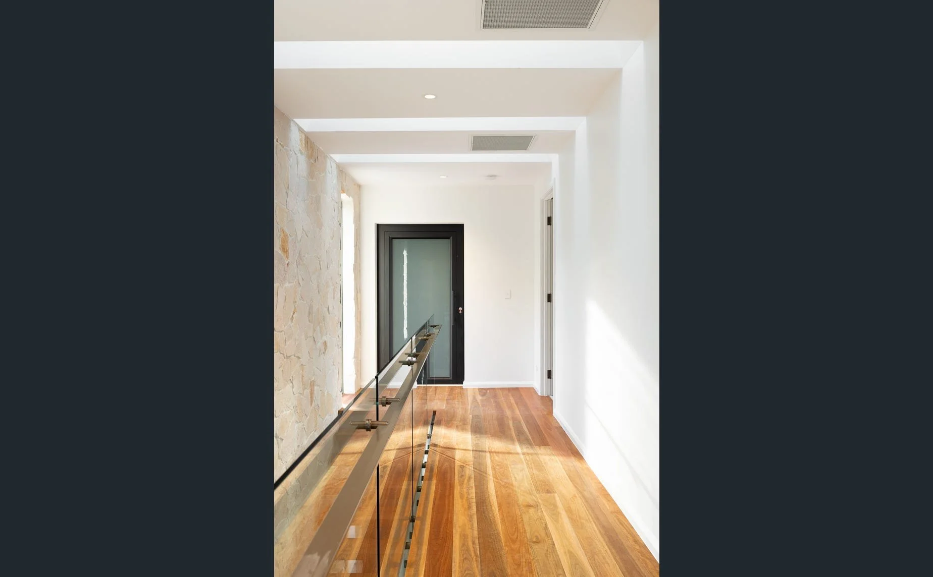 walkway.jpg