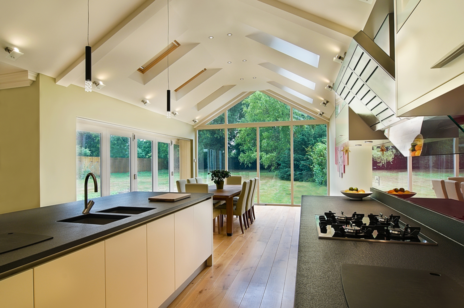 architects-cambridge-house-extension-kitchen-garden-view-harvey-norman-1302-B.jpg