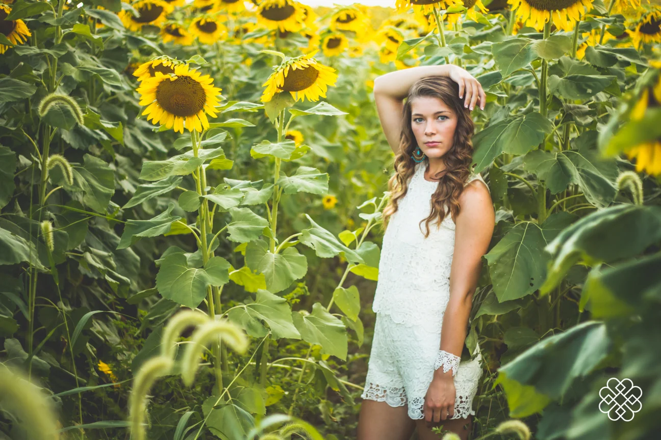 Sunflower Field + a Gorgeous Spokesmodel