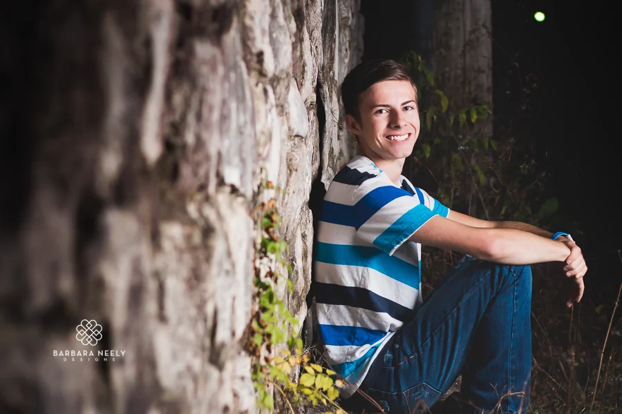 Awesome Senior Guy Pictures Downtown Southwest Missouri
