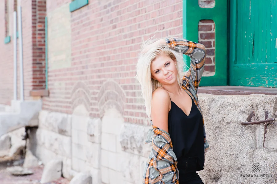gorgeous senior girl photo session in urban area