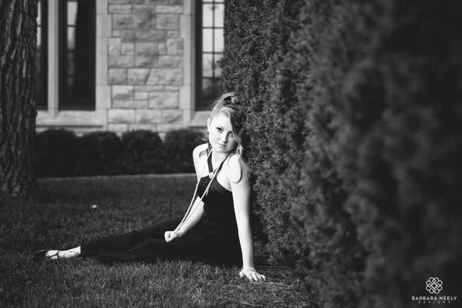 Black and white vintage style senior portraits