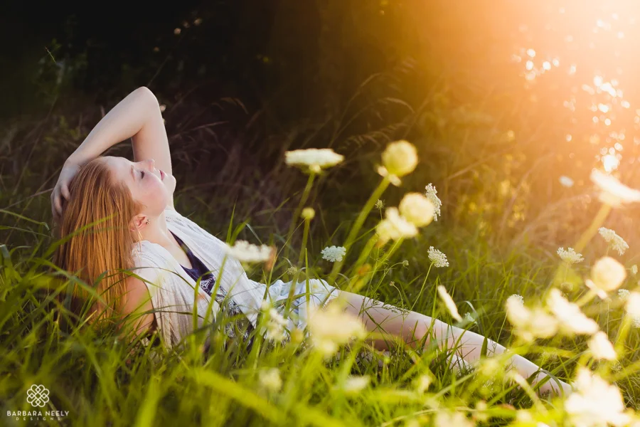 Naturally beautiful country senior pictures by Barbara Neely Designs