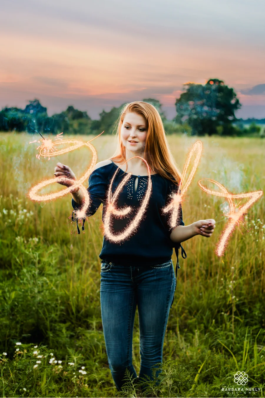 Naturally beautiful country senior pictures by Barbara Neely Designs
