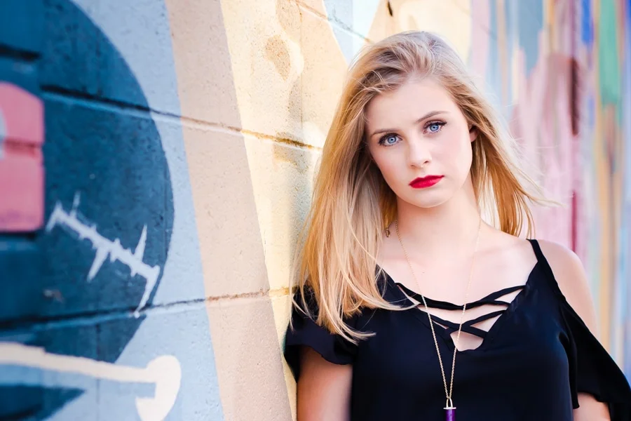 Downtown Springfield Urban Senior Pictures.jpg