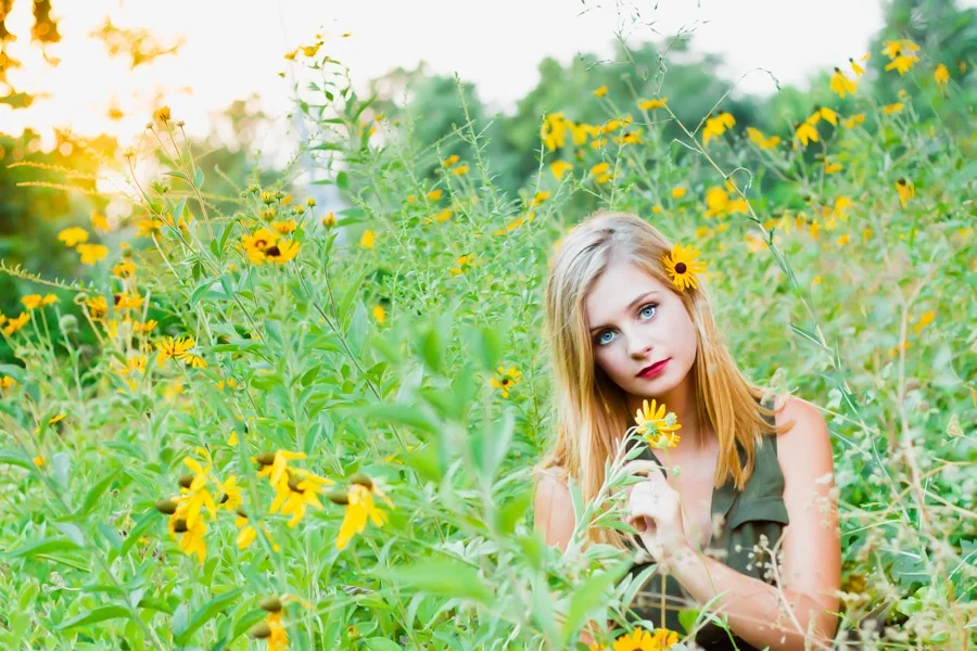 Downtown Springfield Urban Senior Pictures10.jpg