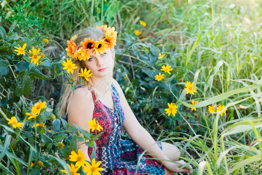 Gorgeous Sunflower Senior Pictures