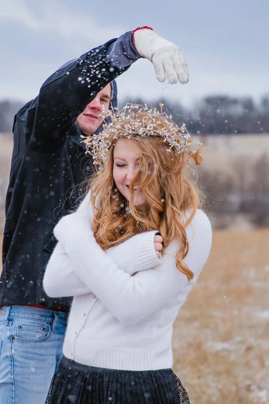 snow senior pictures behind the scenes_200.jpg