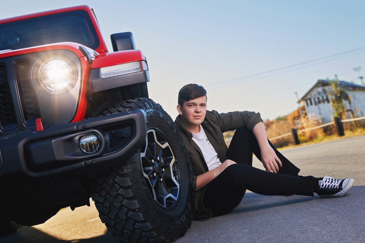 jeep senior portraits_ 0884.jpg