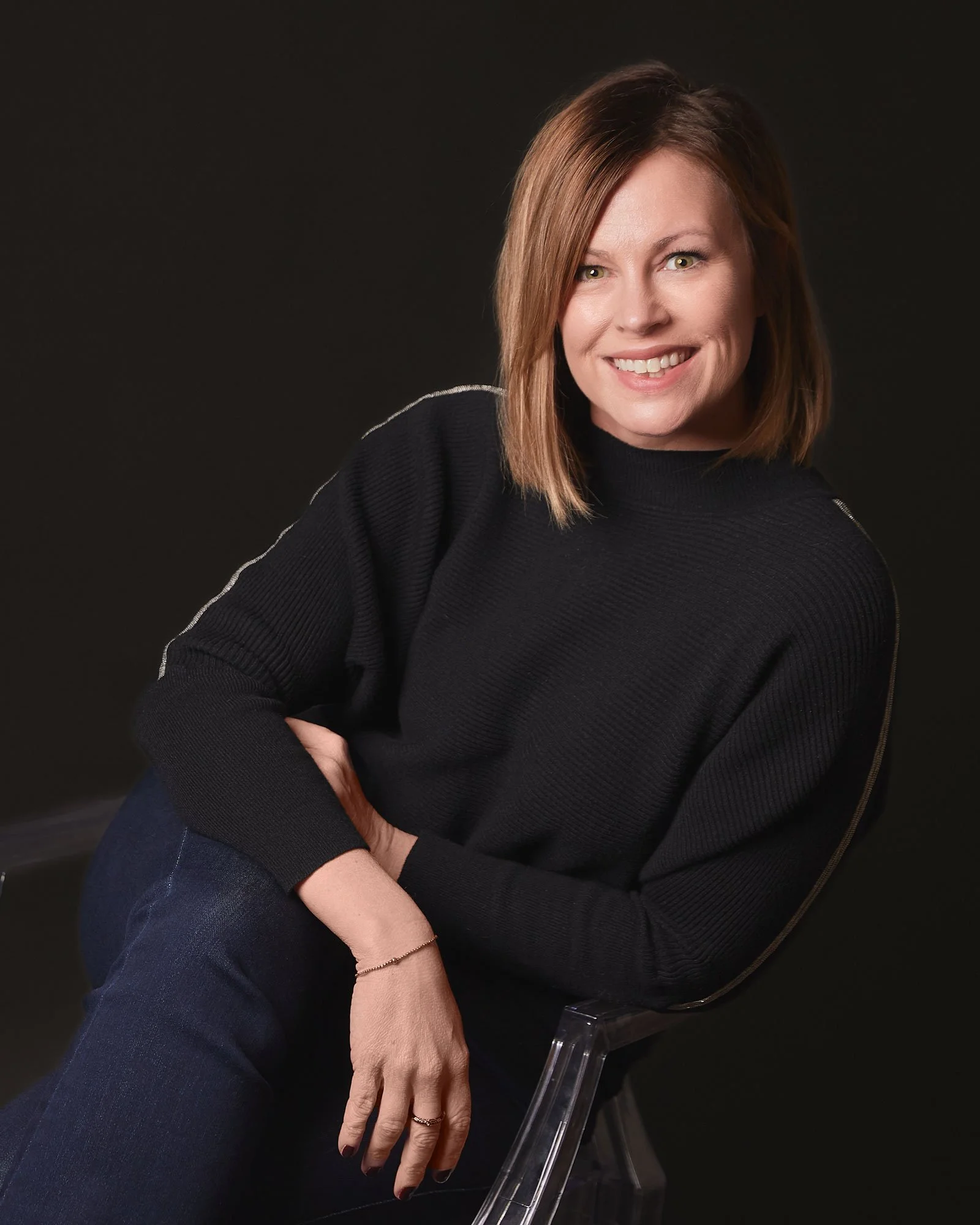 4 Reasons You Need Professional Headshots as a Business Owner