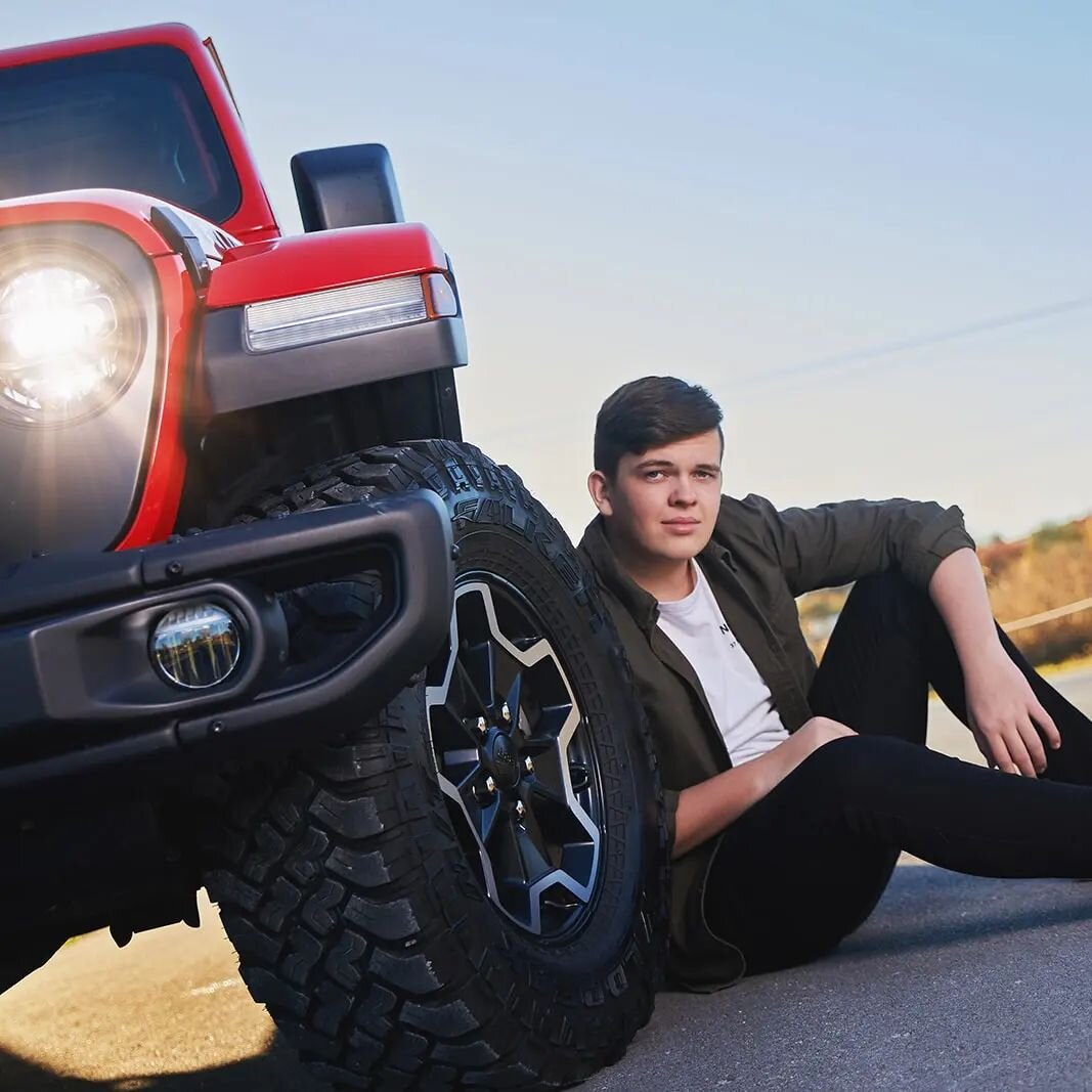 Congratulations Jackson! 

#bndseniors #newcovenantacademy #jeep #seniorguystyle