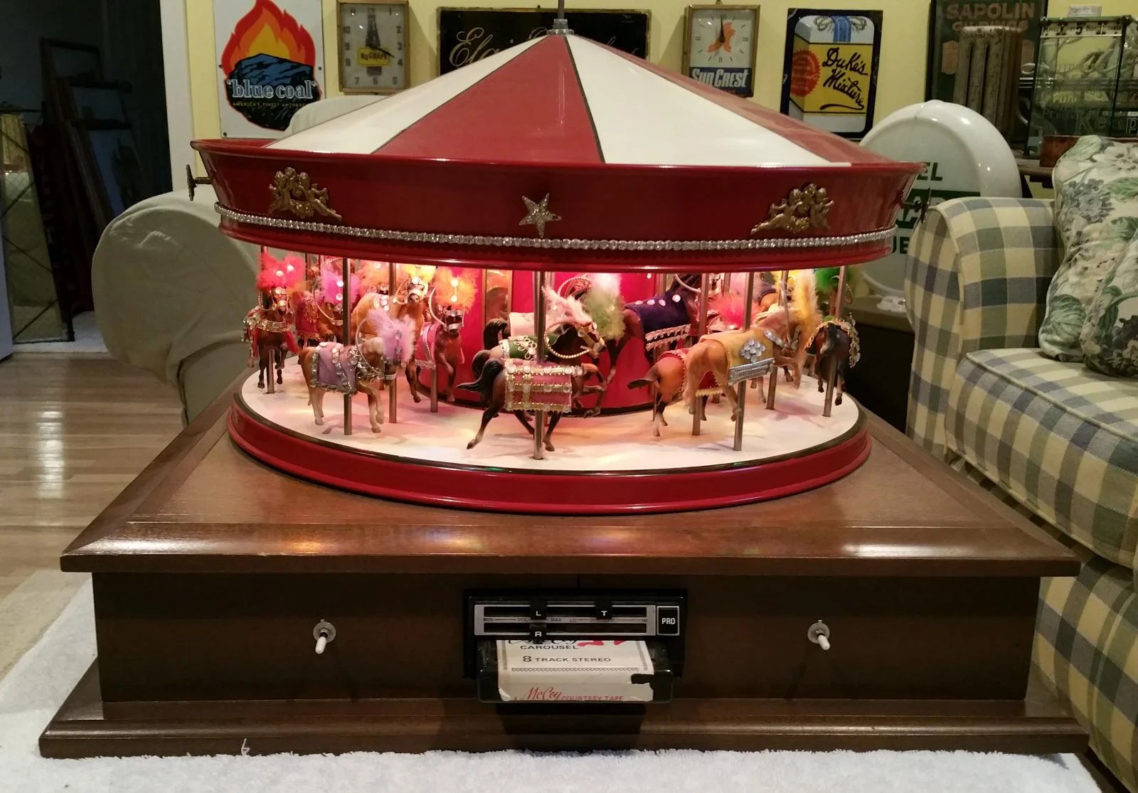 mccoy-trains-mechanical-circus-carousel-1.jpg