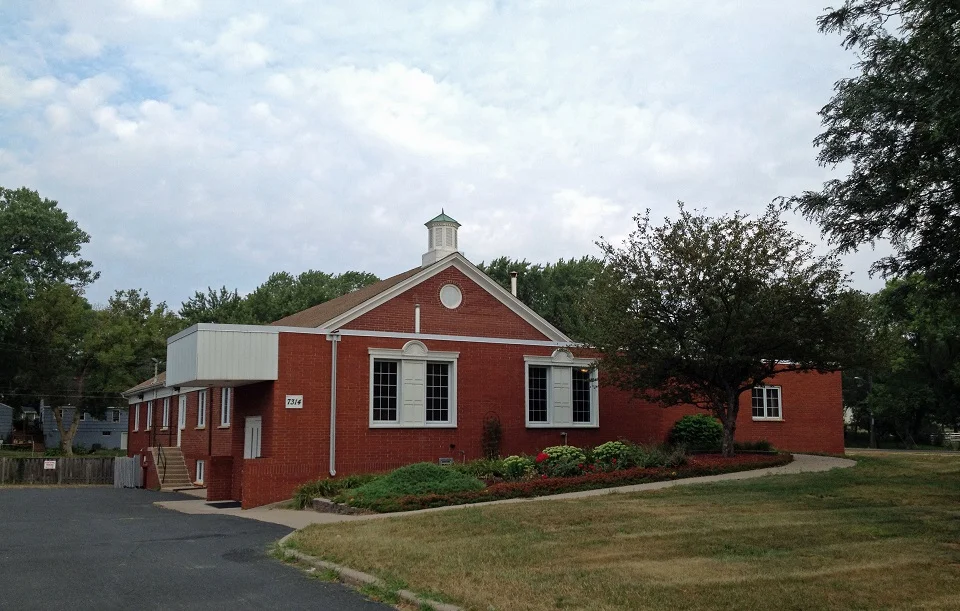 img_richfieldcofc-building(2014-aug10)-web.jpg