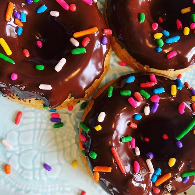 Vanilla cake donuts with #callebautchocolate #rainbowsprinkles #deliversomelove #freedelivery #capecod #capecodlife