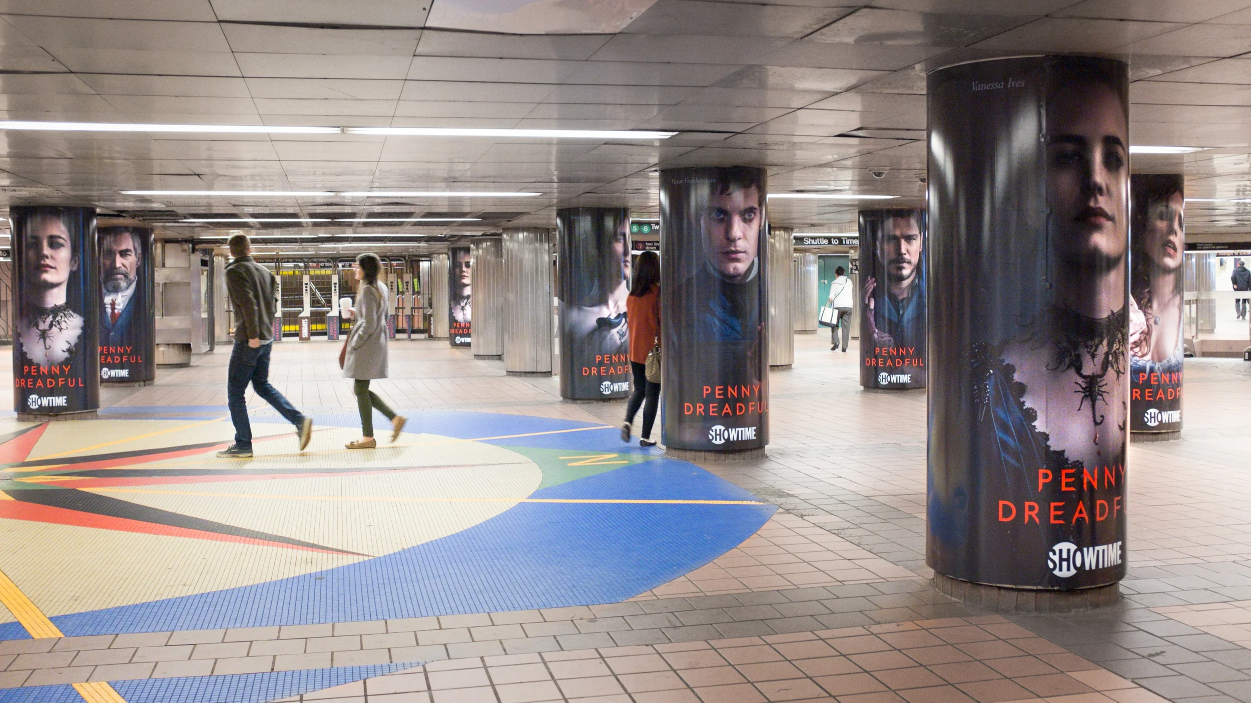 penny-dreadful-subway-3.jpg